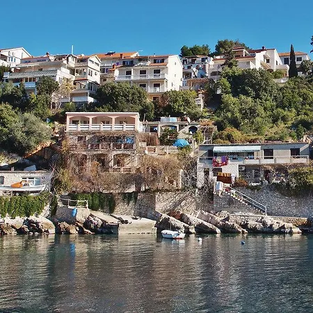 Διαμέρισμα Ivanena Zavalatica